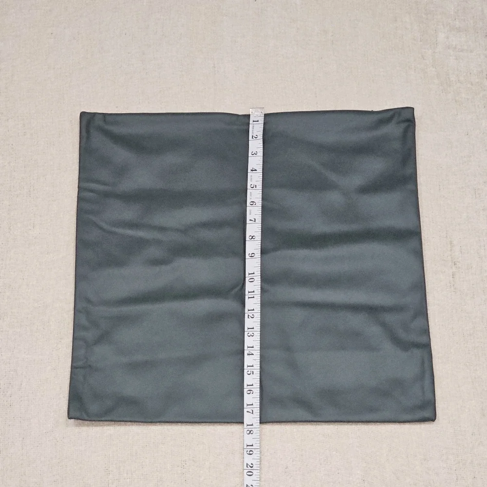 EUC Lot of 2 Quality Dark Hunter Green Faux Leather Like Decorative Pillowcases